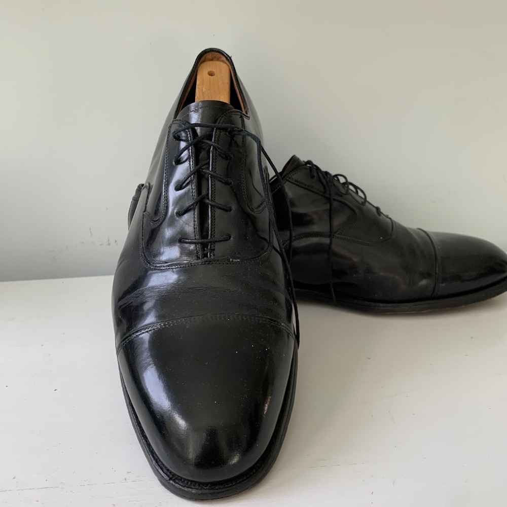 Johnston and Murphy limited Oxford shoes